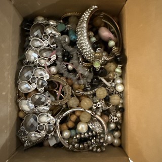 Gran Lote de Artesanía Piedra Cuentas Perlas Joyería Rota Hallazgos! ¡5 3 libras! Bonito lote!