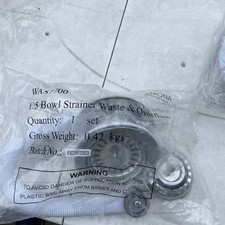 Howdens LAMONA WASTE KIT ~ WAS7700 ~ 1.5 bowl strainer & plug waste ~ Brand New