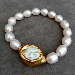 Authentic Natural Cultured White Rice Pearl Keshi Pearl Gold Plated Elastic Bracelet