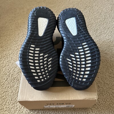 adidas gazelle silver green womens ADIDAS YEEZY BOOST 350 V2 ONYX HQ4540  ChampCityKickz
