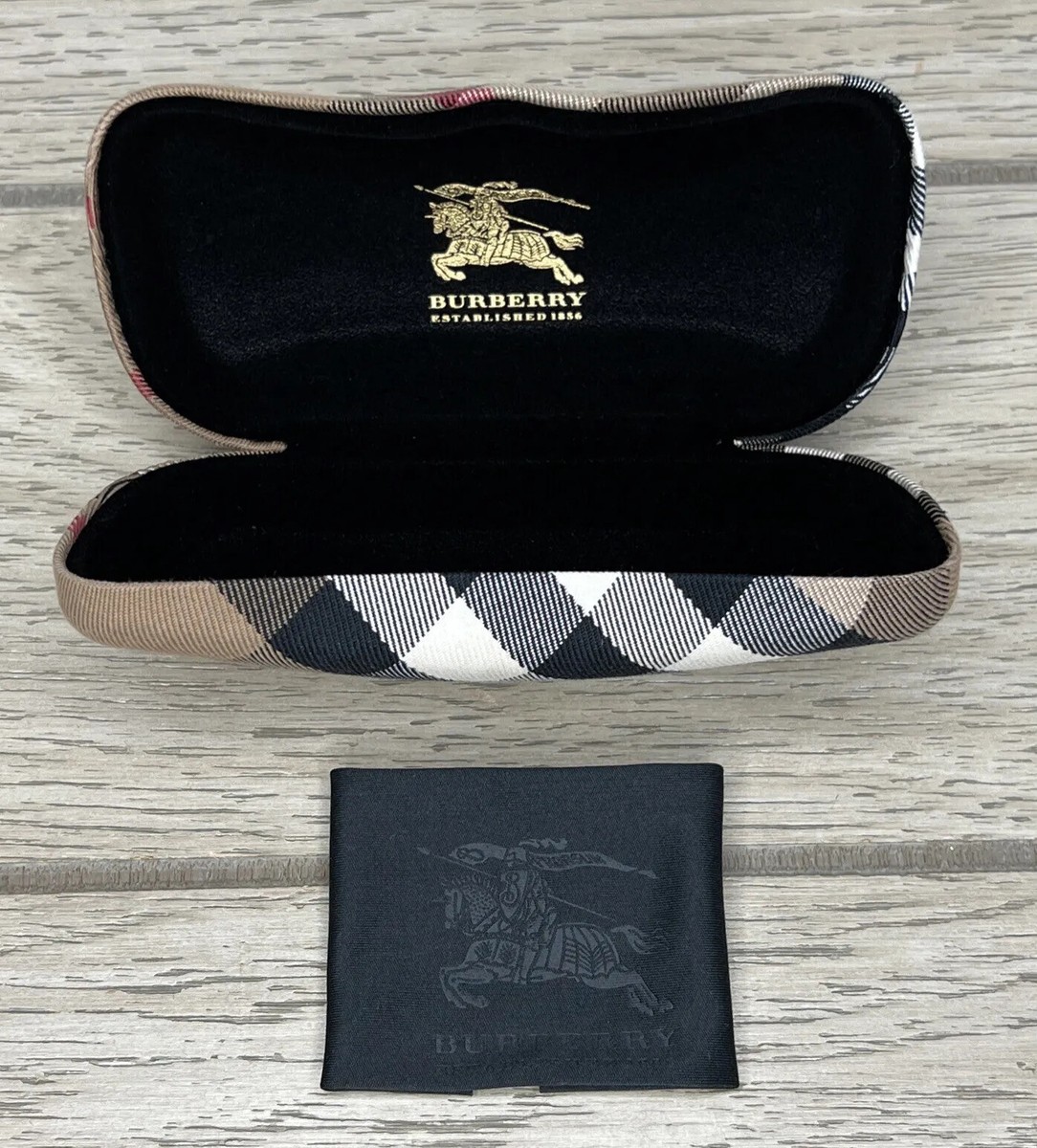 Burberry Eyeglass Sunglass‎ Nova Check Plaid Case Clamshell Designer Luxury Burberry Glasses Sunglasses Case Nova Check Plaid Clamshell  main image 4