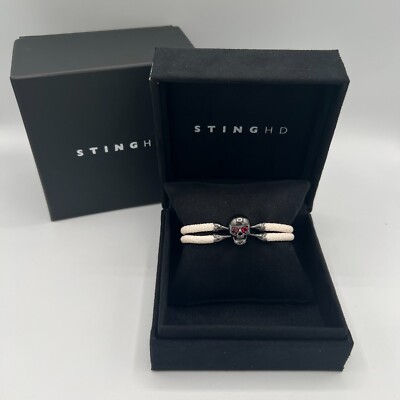 Sting HD Black Rhodium Skull with Ruby Eyes on White Stingray B430-BP-R Bracelet