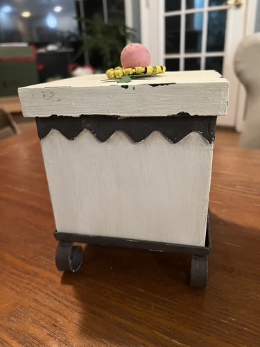 Secret Garden Box - Picture 3 of 7