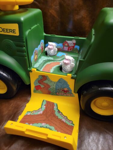 JOHN DEERE Kids LOT 3 in 1 Ride-On TRACTOR & Farmer Hayride & Animals Make Sound - Picture 8 of 13