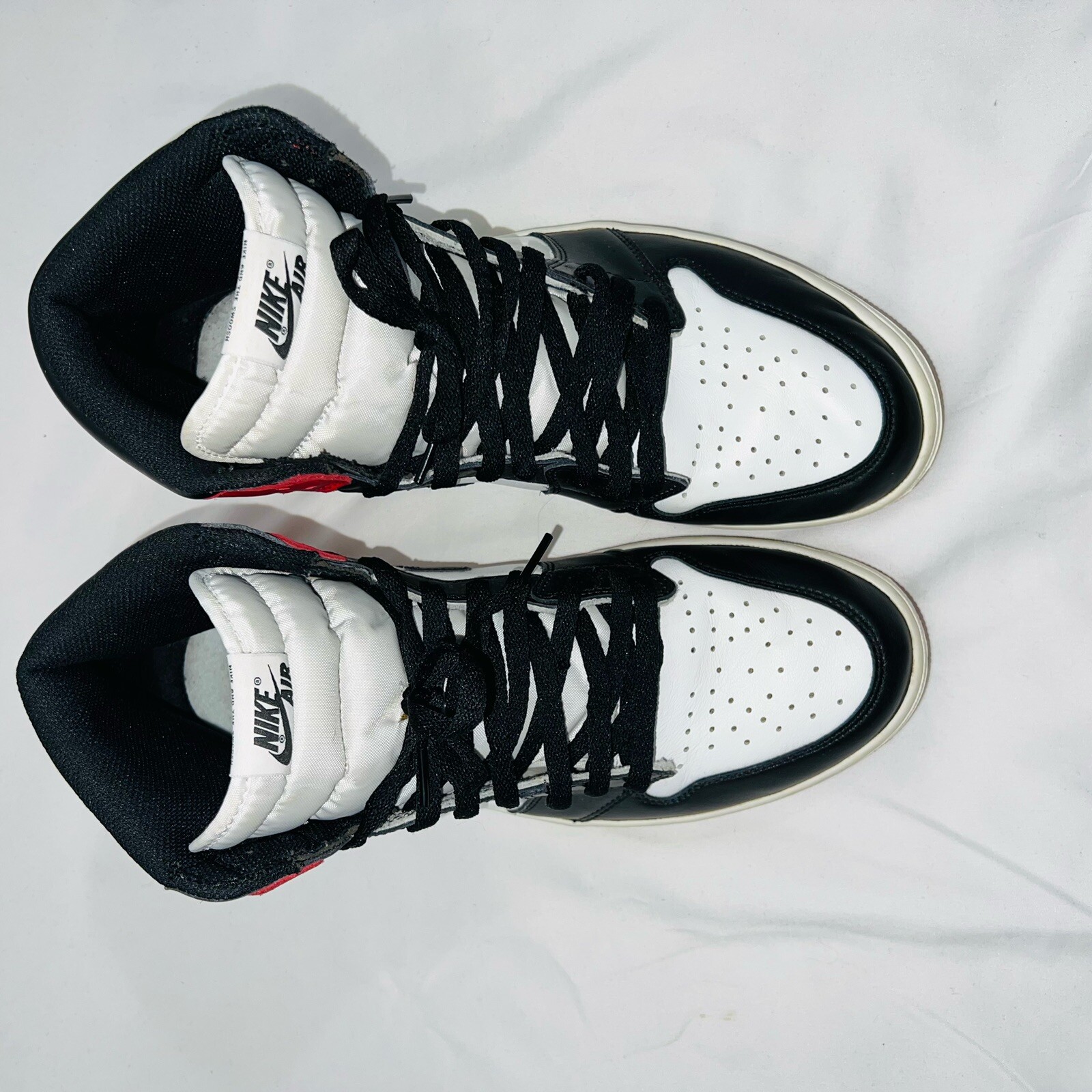 nike jordan black toe