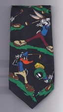 Looney Tunes Mania 100 Polyester Tie 58" long 3 1/2" wide Golf