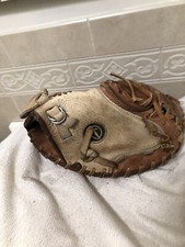 Nike Show Series Full Size 33  Fully Broken In Baseball Catchers Mitt Right Thro