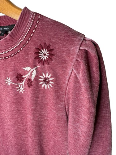 DRIFTWOOD Casey Puff Sleeve Embroidered Sweatshirt Size Medium Floral Aztec - Picture 4 of 18