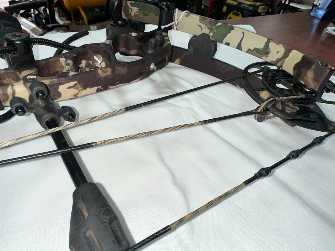 PSE EVO NXT 31 Compound Bow 60