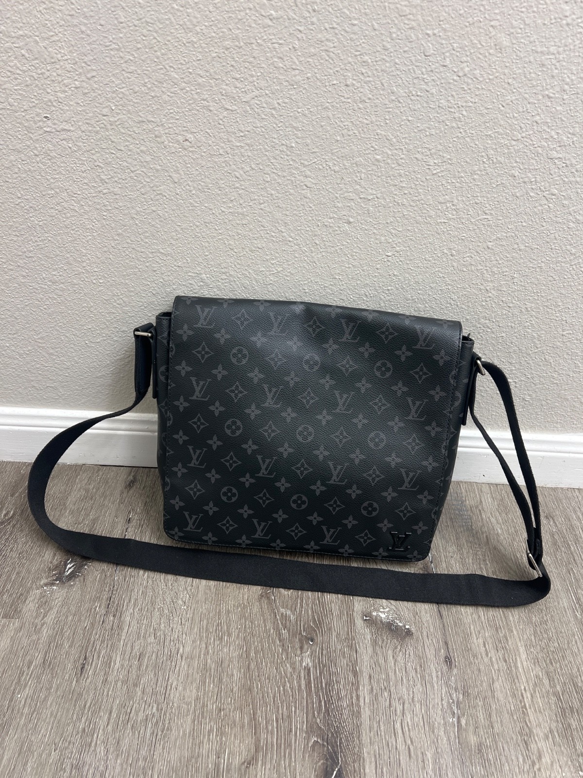 Louis Vuitton Monogram Eclipse Black Messenger Ba… - image 1