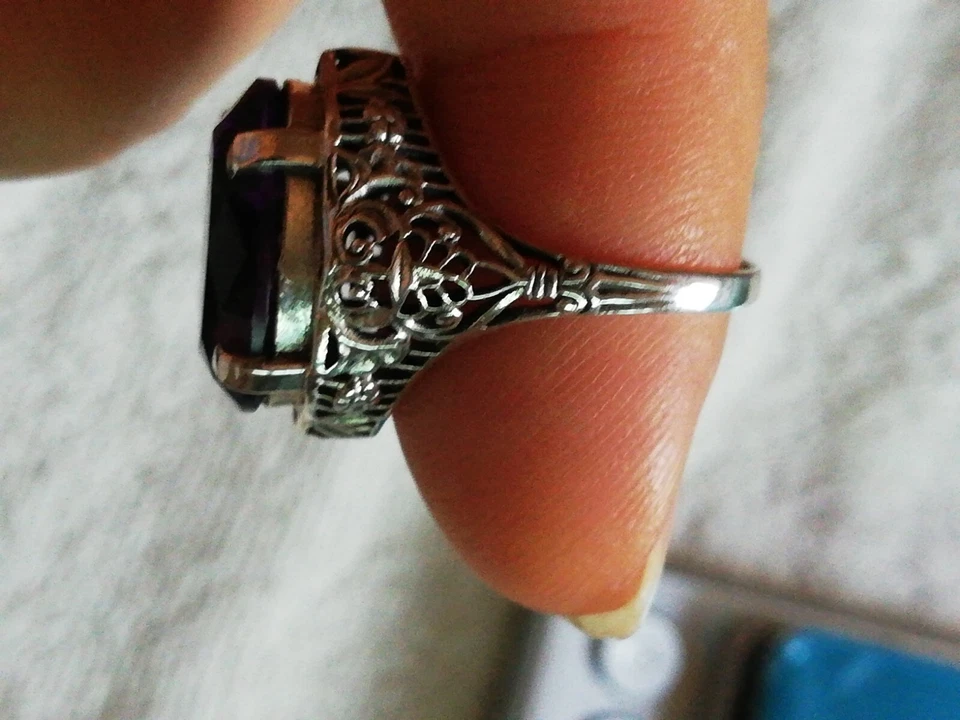 Anello Argento Con Ametista Naturale Mis 8 Americana - Immagine 4 di 4