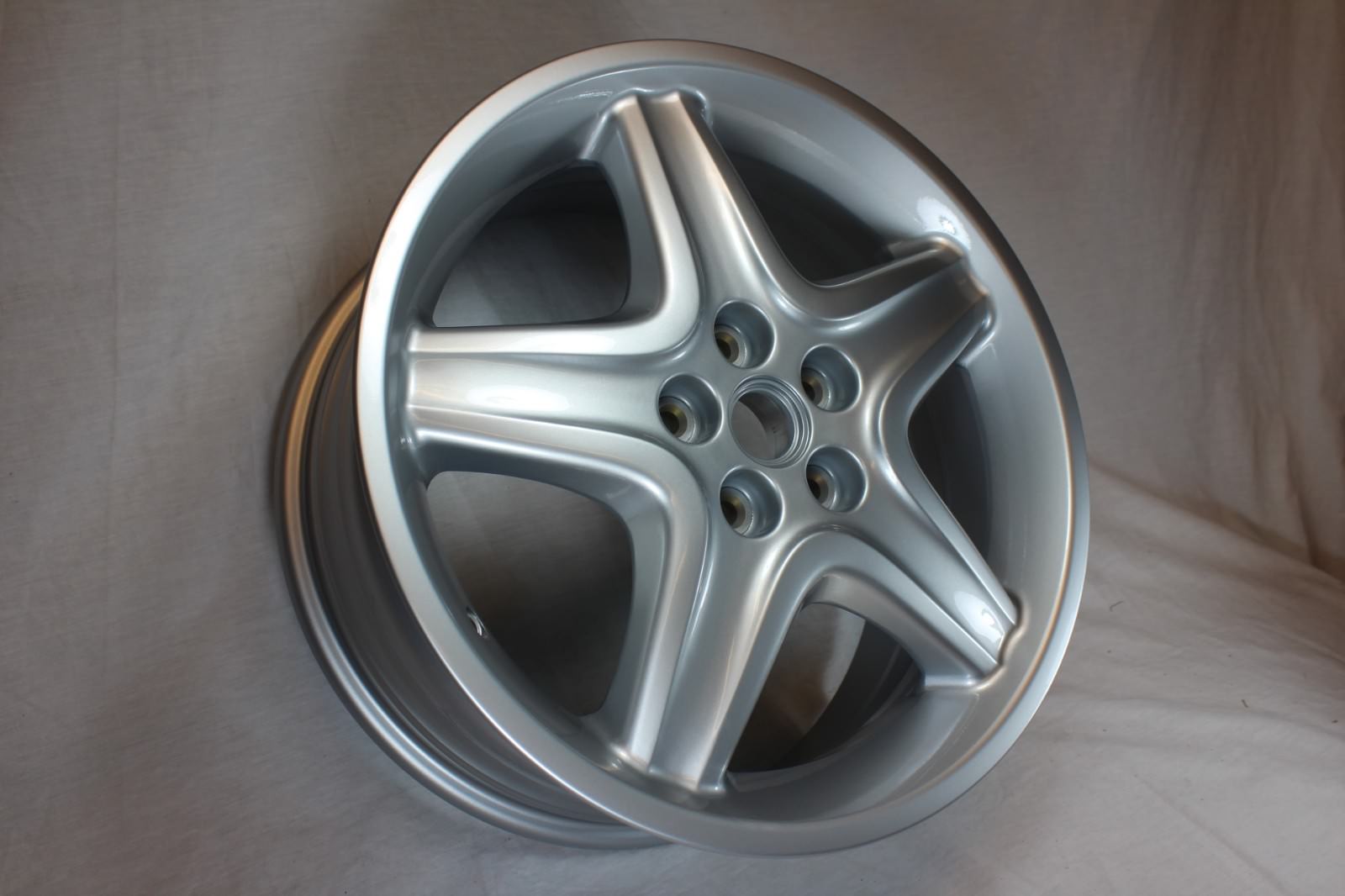 Ferrari BRAND NEW Genuine Original 512 TR Front Wheel Rim Factory OEM P/N 149550