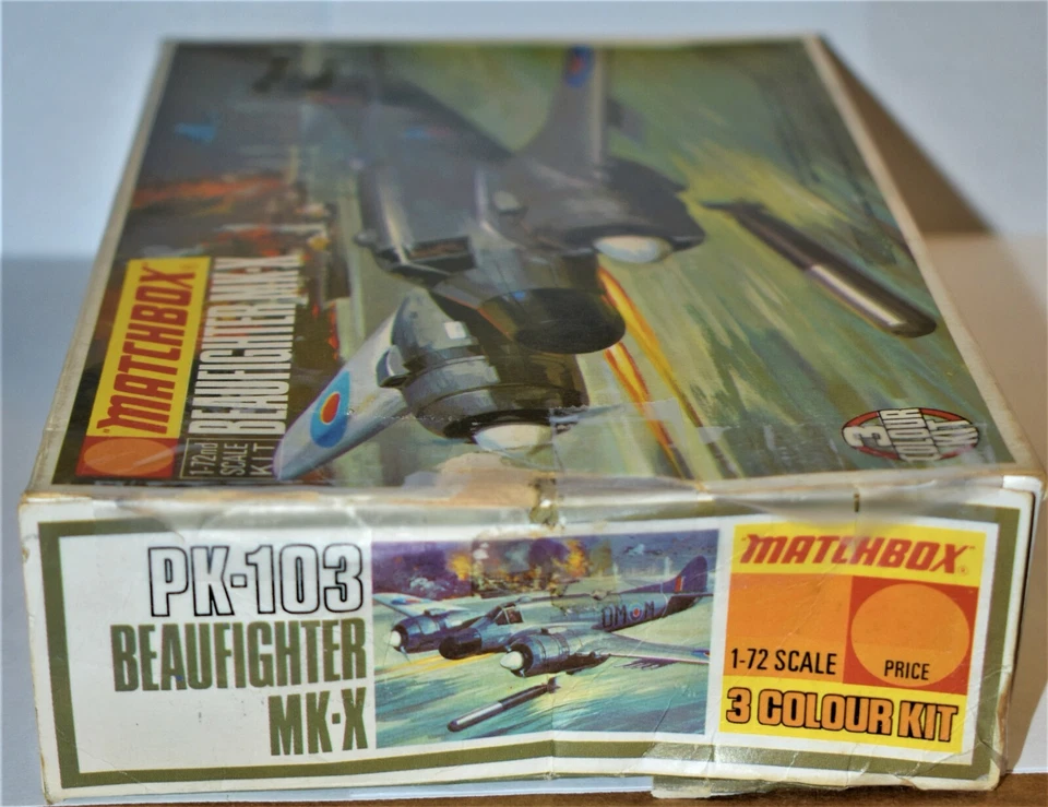 1973 Matchbox Beaufighter MK-X British 1/72 model kit Unassembled Complete - Image 4 of 4
