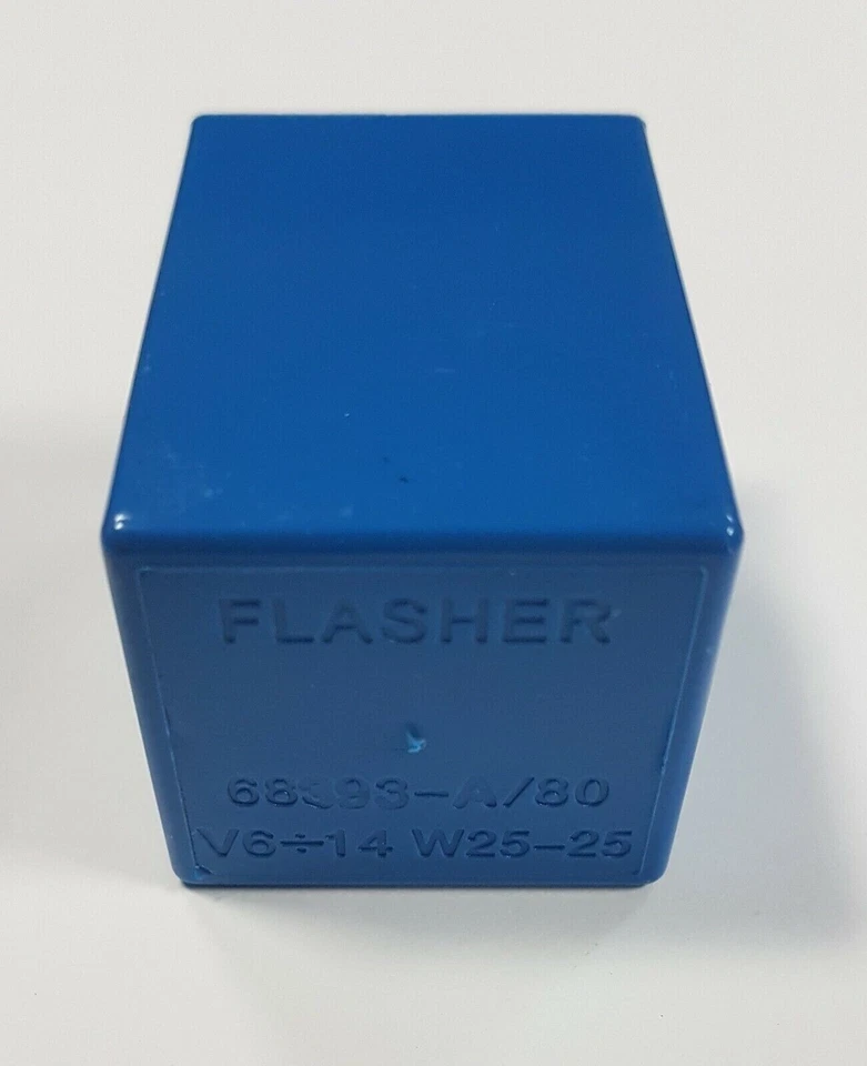 Vespa PX 200 (tutte) da 1977 a 2003 Intermittenza Rele frecce 3 poli - Immagine 4 di 4