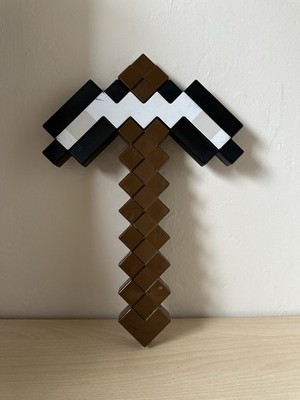 Mattel Minecraft Spiel Eisen Pick Axt Kunststoff Requisite Spielzeug