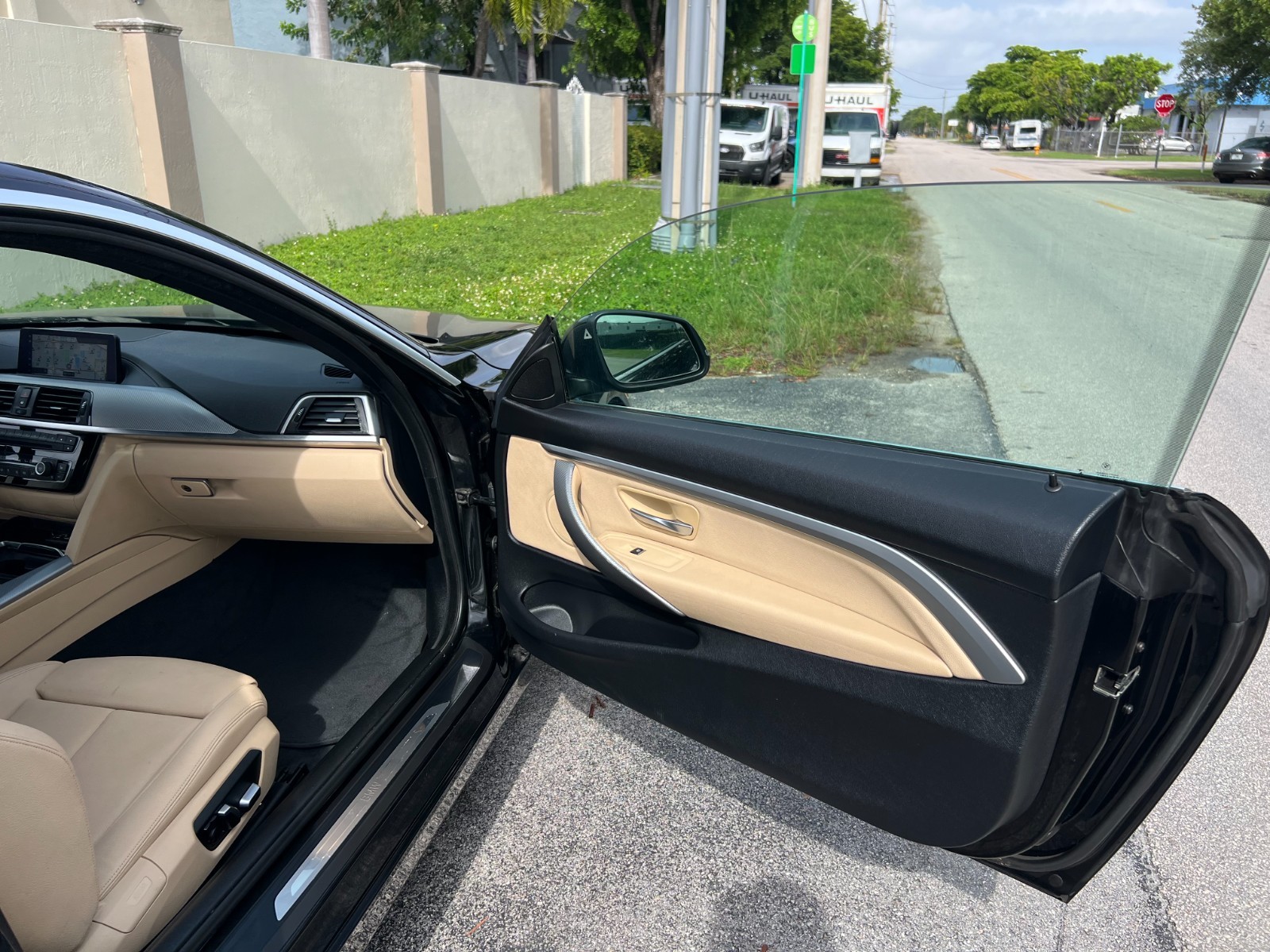 BMW 3-Series - Image 23