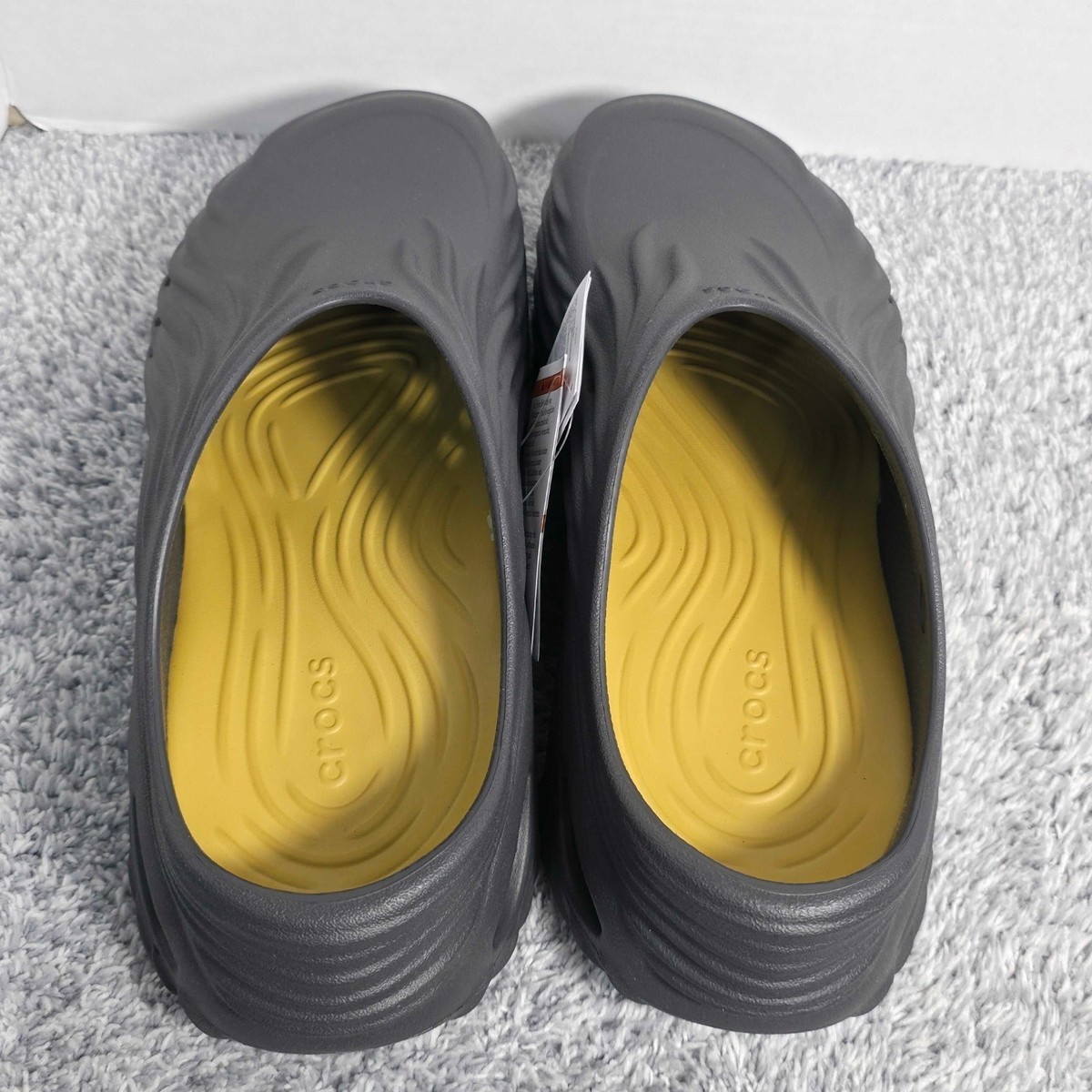 Crocs Echo Wave Clogs Men display picture 1