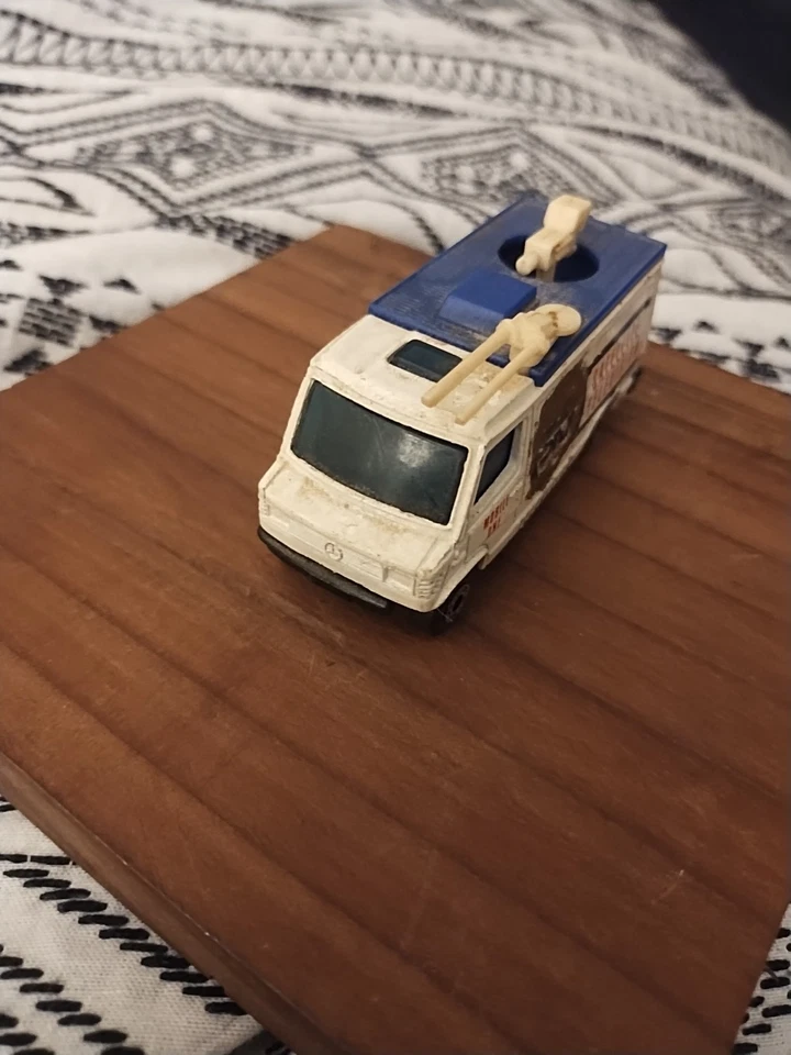 Old Matchbox/Satellite Television Van - Image 2 of 4