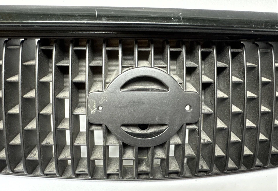 NISSAN MAXIMA GRILLE 1995-1996 (NI1200170) - Изображение 4 из 4