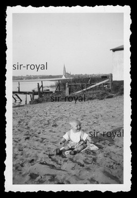 Marienbad 1934 - Baby Harald am Strand - 1930er Böhmen Tschechien - Foto 6x9cm