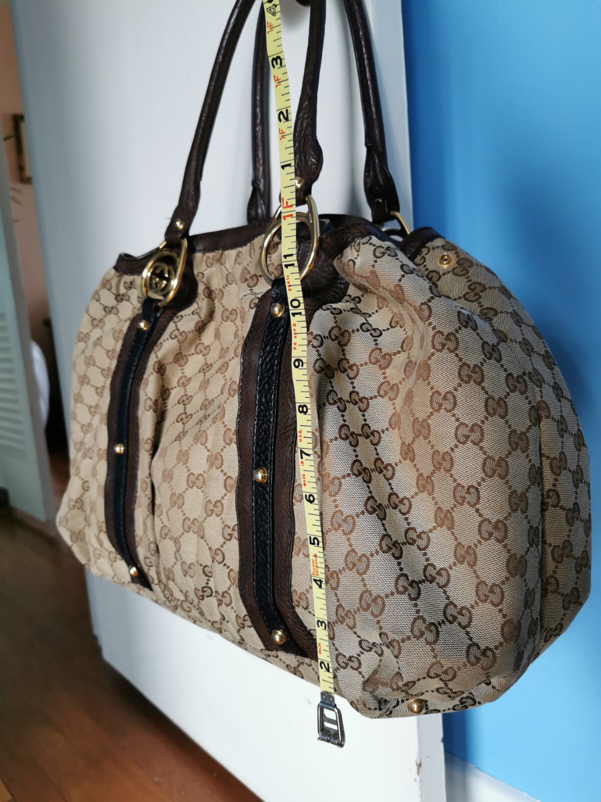 GUCCI GG Monogram Hobo Beige  extra large. Great … - image 3