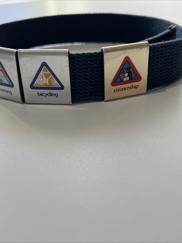 Boy Scouts BSA Cub Scout Belt With 9 Merit Badges Adventure Loop Slides 29” - Picture 3 of 7