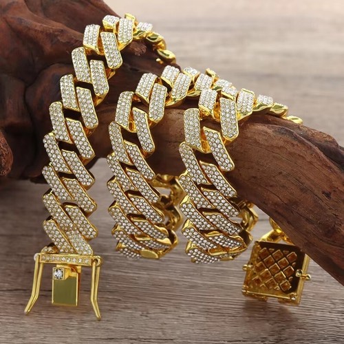 21 Ctw Round Cut Diamond Miami Cuban Women's Necklace 14K Yellow Gold Plated - Picture 3 of 6