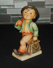 Goebel Hummel Large HUM 11 Merry Wanderer Boy figurine 7-1/8”  TMK-5