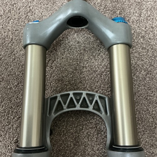Fox 32 Talas RLC 100-140mm suspension fork QR - Picture 3 of 9