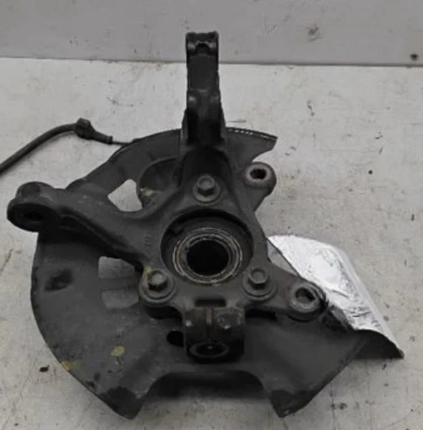 2006-2019 Toyota Yaris Front Driver Left Spindle Knuckle Assembly OEM Foto 2 de 3