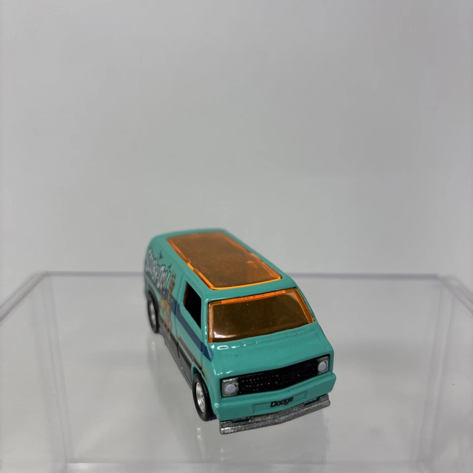 Hot Wheels - Scooby-Doo! - Dodge Van Custom '77 - Nuevo en tarjeta Foto 3 de 4