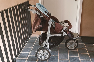 X-Adventure Jogger Kinderwagen braun/blau, faltbar, 5-Punkt-Gurt, Aufsatz
