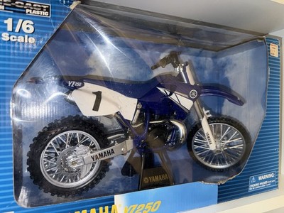 1/6 Yamaha YZ250 Motocross Supercross Bike Newray Dirtbike Model