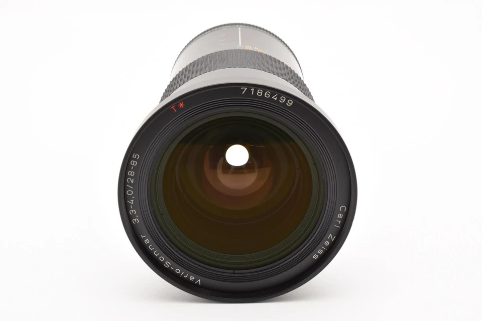 Near Mint Contax Carl Zeiss Vario Sonnar 28-85mm f/3.3-4 Portrait Lens MMJ Japan - Image 3 of 4