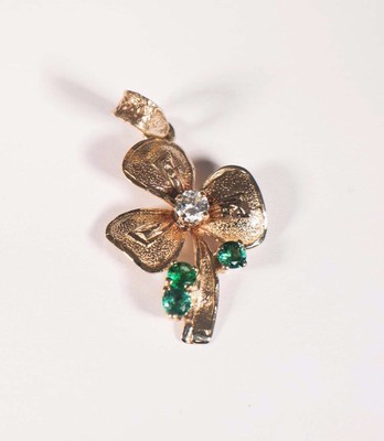 14k Gelbgold dreiblättriges Kleeblatt 2 Diamanten & 3 Smaragde Anhänger *