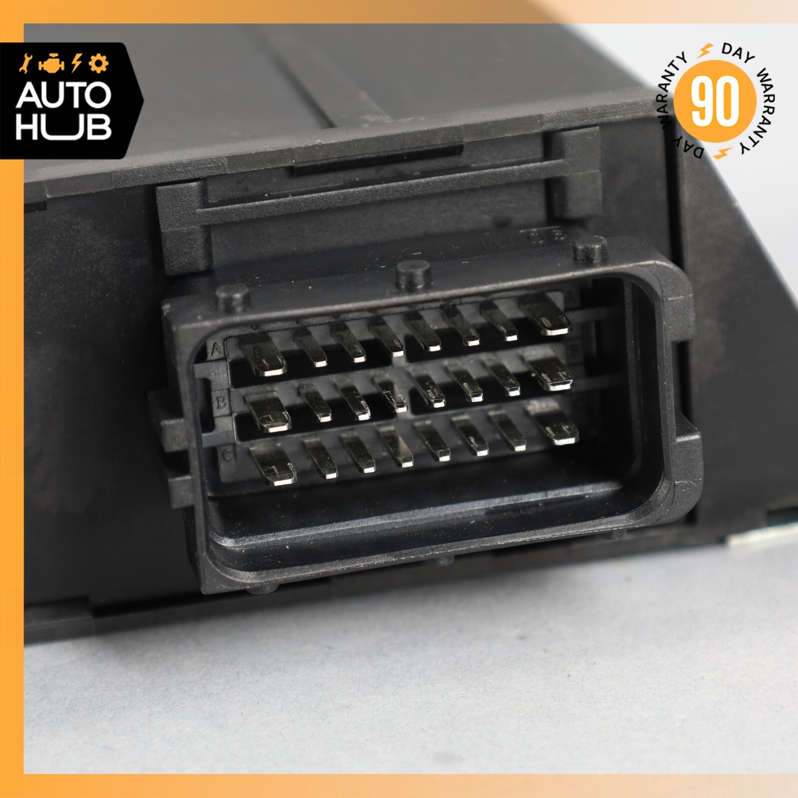 10-19 Maserati GranTurismo M145 Convertible Roof Top Control Module OEM