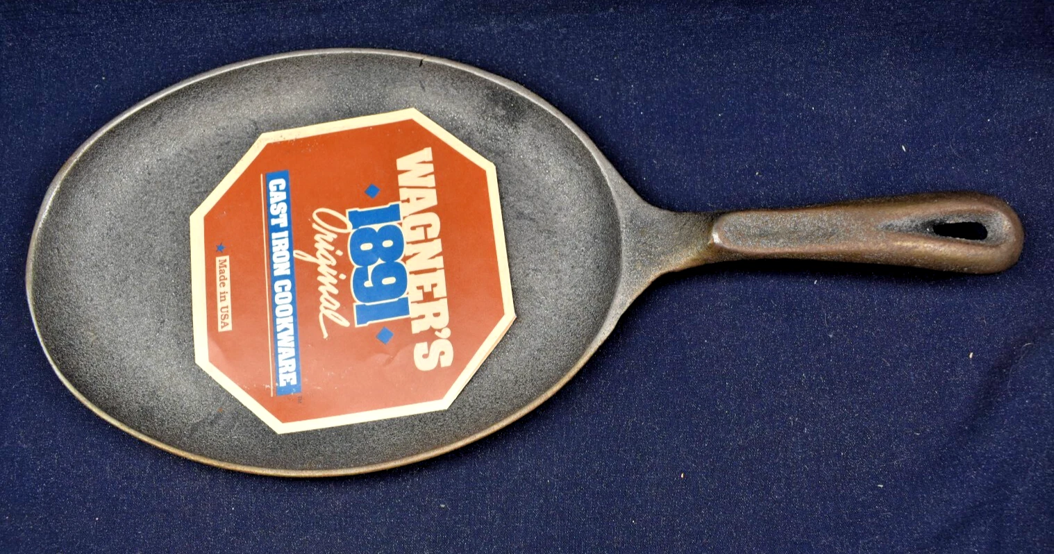 Three NOS Vintage Wagner's 1891 Sizzle Skillet Cast Iron There are A Total Of 3