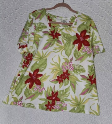 Womens Blouse White Stag 18/20 White With Beautiful Red Flowers Good Condition 