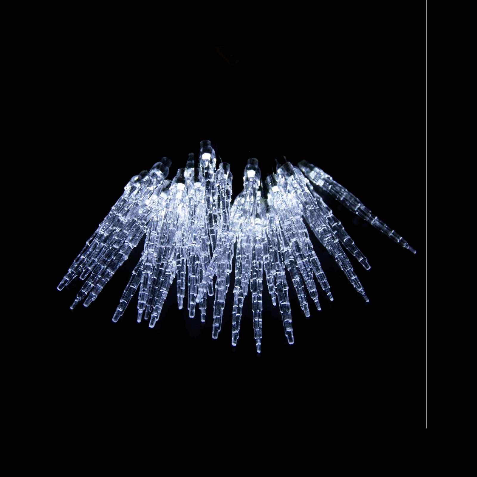 SOLAR LED Crystal Icicle Strand Multi Cool White Outdoor Christmas
