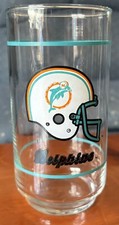 Vintage 1988 Miami Dolphins Mobil Gas Team Drinking Glass (with Old Logo)