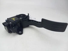 2012 NISSAN ALTIMA GAS PEDAL OEM