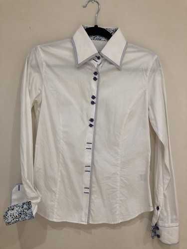 Women’s Button Down Long Sleeve Shirt Size Large