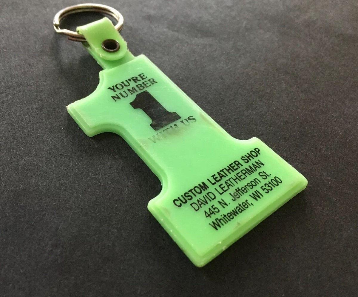 Vintage Keychain CUSTOM LEATHER SHOP Key Fob Ring David L. WHITEWATER WISCONSIN Vintage Keychain CUSTOM LEATHER SHOP Key Fob Ring David L. WHITEWATER WISCONSIN