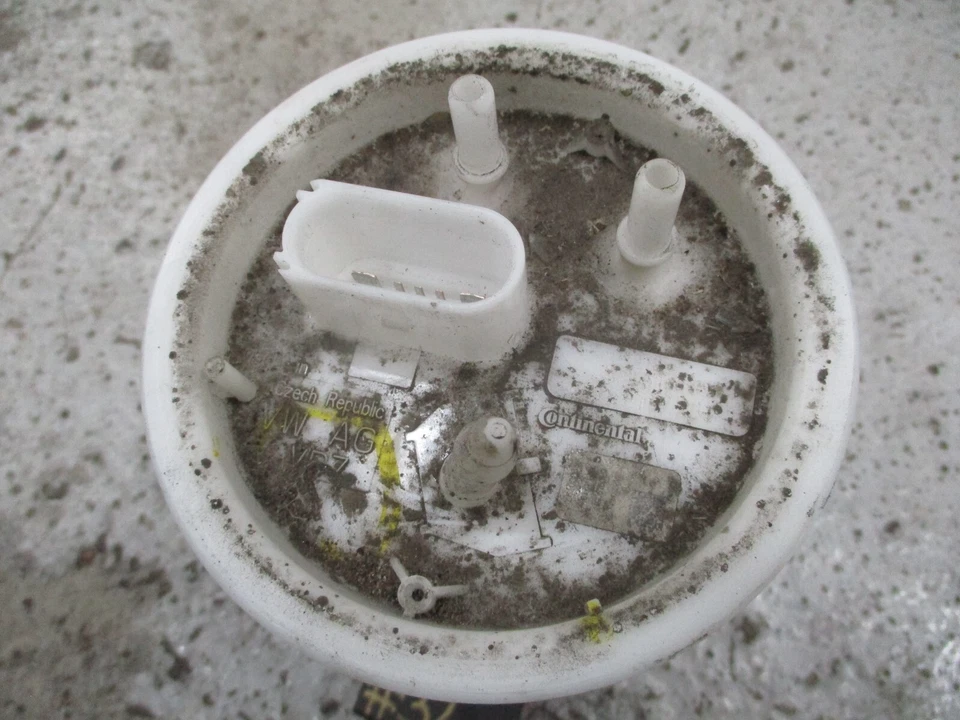 VW Volkswagen Polo Fuel Sender Unit Pump Petrol 1.0L 6R091905 2015 32 — 第 3/4 张图片