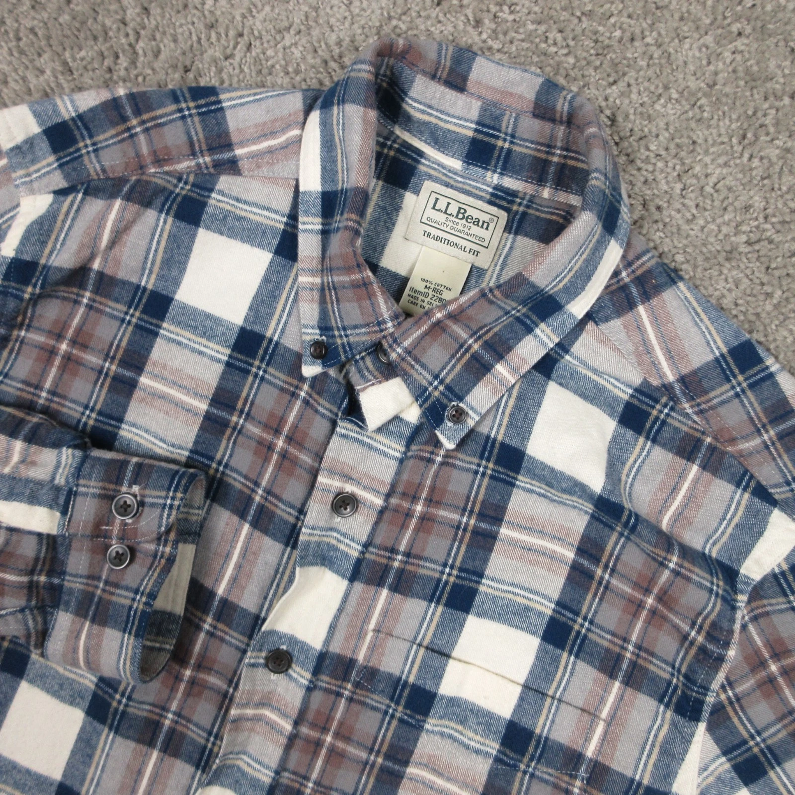 LL Bean Shirt Mens Medium Gray Blue Plaid Twill Flannel Outdoor Tartan Button Up
Opens in a new wind