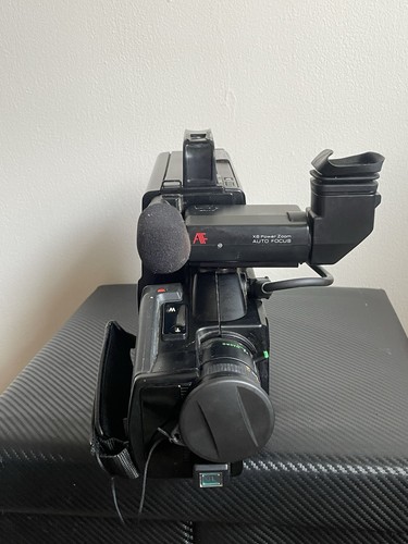 Vintage GE VHS Camcorder 9-9806 Video Camera Recorder with Case & Accessories - Picture 7 of 15