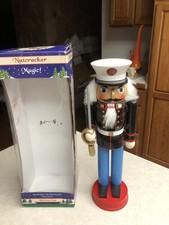 Horizons East 14&rdquo; United States Marine Wood Nut Cracker 2019 With Box
