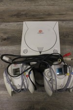 SEGA Dreamcast (HKT-3020) White Console w/ 2 Controller & 1 Memory Card VMU image
