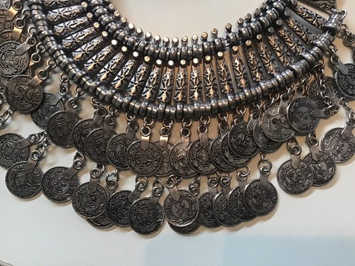 vintage arabic silvertoned coins woman’s necklace - Picture 5 of 12