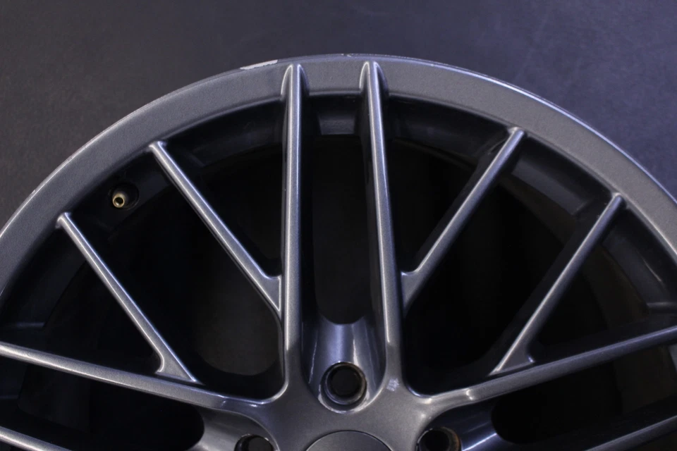 RUEDA RÉPLICA ESTILO CORBETA C6 ZR1 121G-916156 GUNMETAL 19X10 5X4,75 #2 Foto 4 de 4